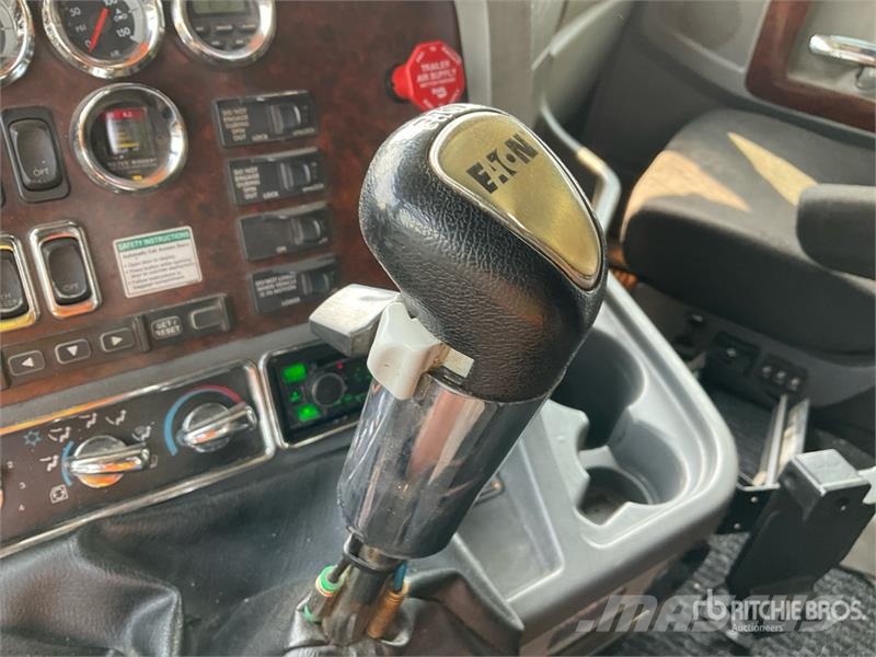 Freightliner Argosy Prime Movers