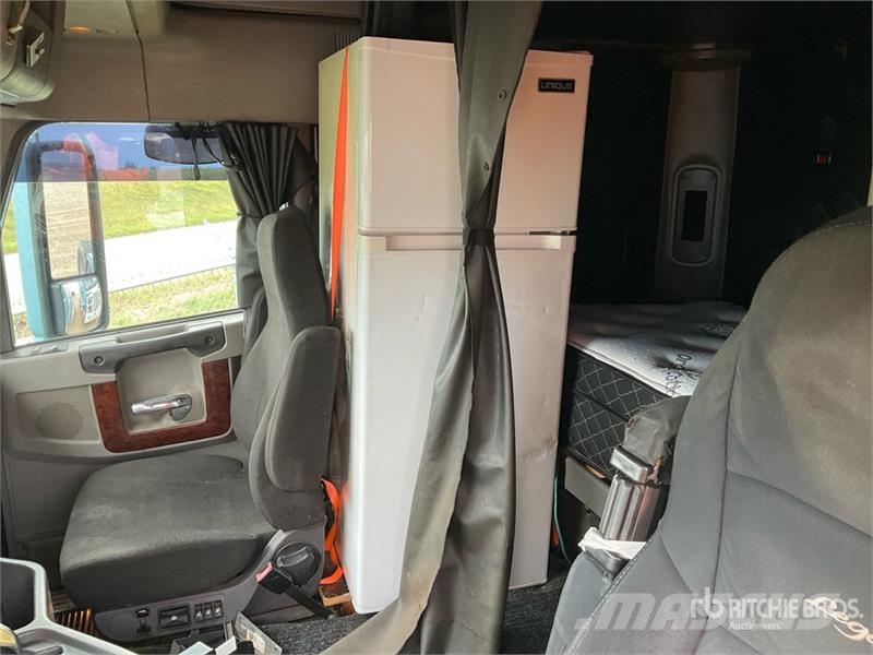 Freightliner Argosy Prime Movers