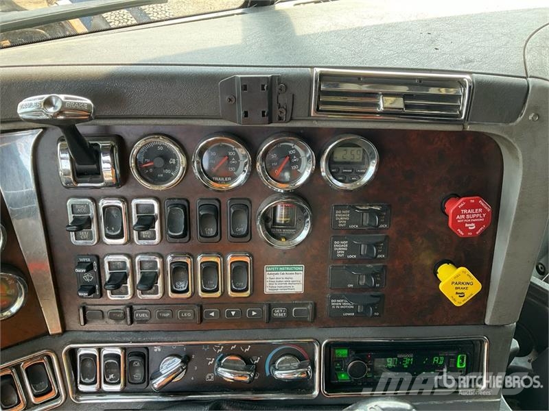 Freightliner Argosy Prime Movers