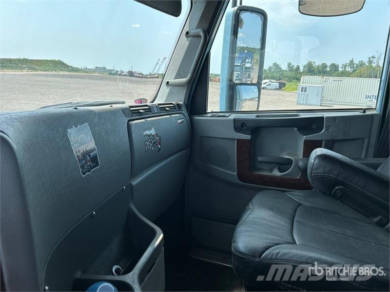 Freightliner Argosy Sadulveokid