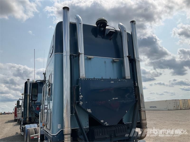 Freightliner Argosy Prime Movers