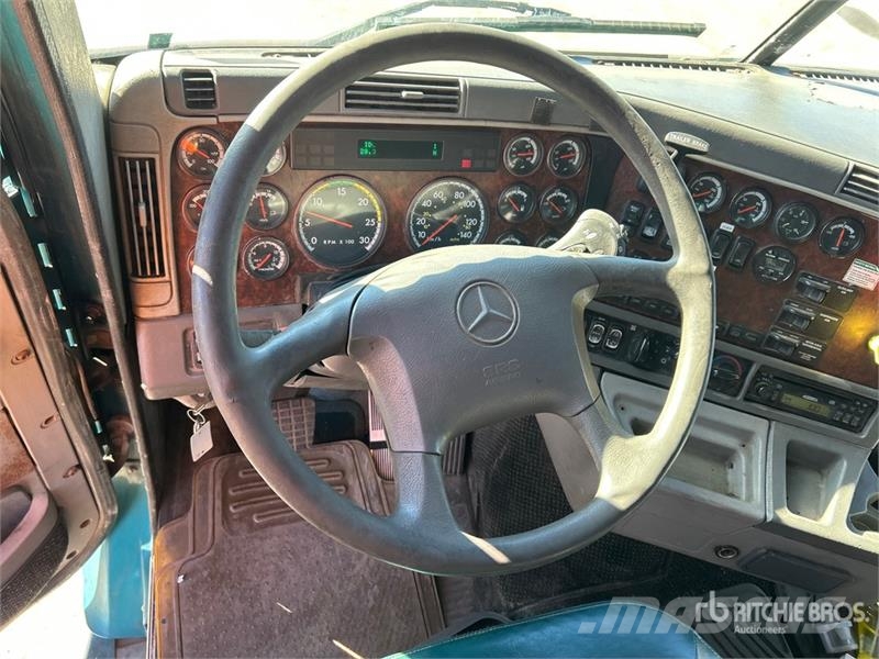 Freightliner Argosy وحدات الجر