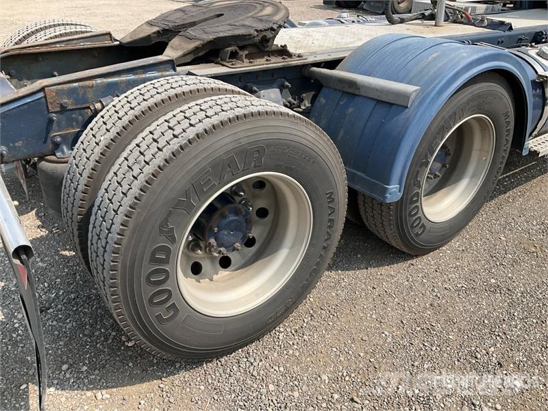 Freightliner Argosy Prime Movers