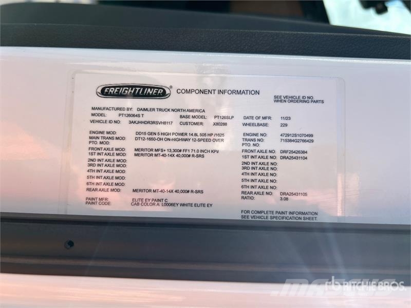 Freightliner Cascadia 126 وحدات الجر
