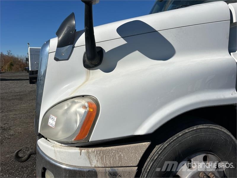 Freightliner Cascadia 125 Тягачі