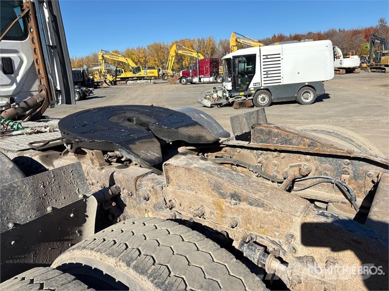 Freightliner Cascadia 125 وحدات الجر