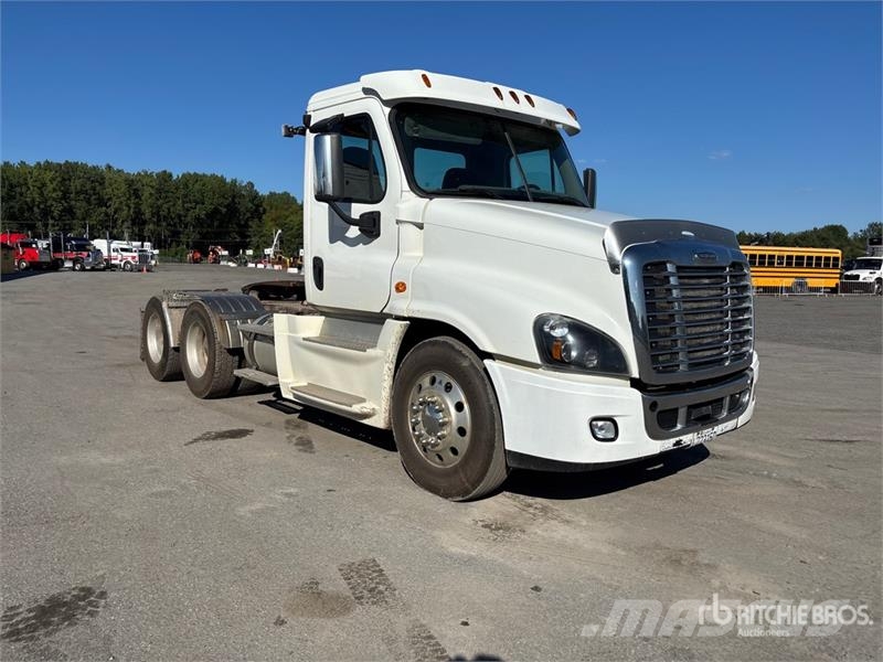 Freightliner Cascadia 125 曳引機組件