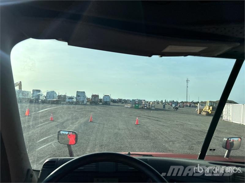 Freightliner Cascadia 125 Седельные тягачи