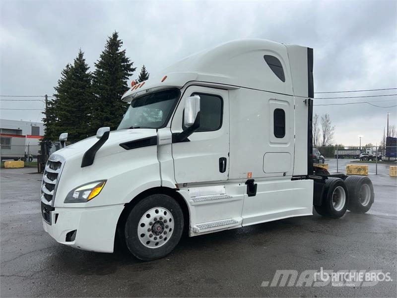 Freightliner Cascadia 116 Truck Tractor Units