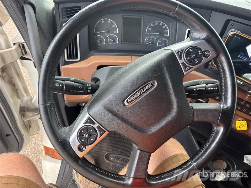 Freightliner Cascadia 126 Tractores (camiões)