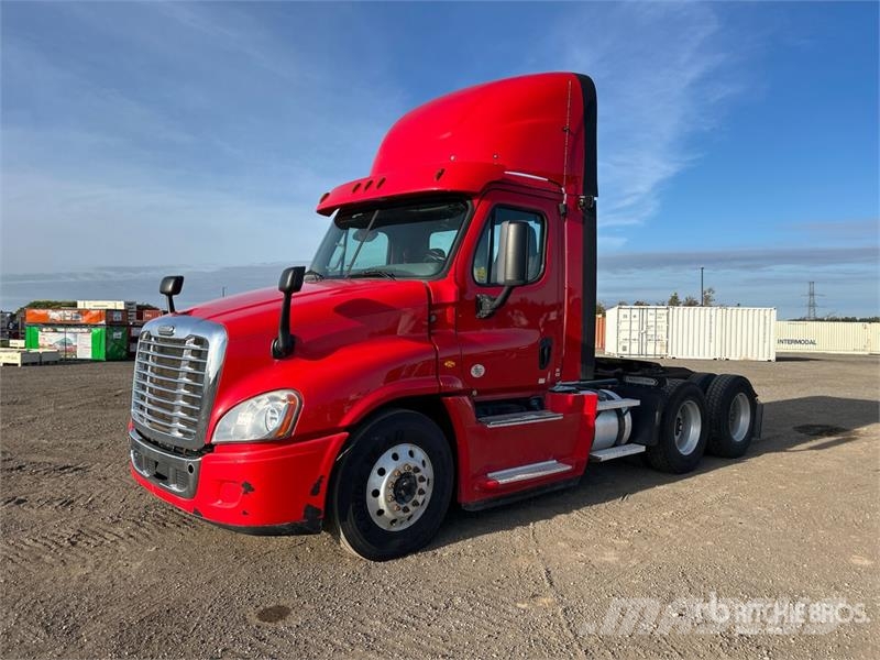 Freightliner Cascadia 125 Седельные тягачи