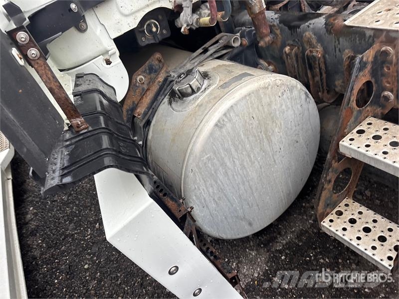 Freightliner Cascadia 125 曳引機組件