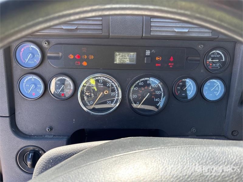Freightliner Cascadia 125 وحدات الجر