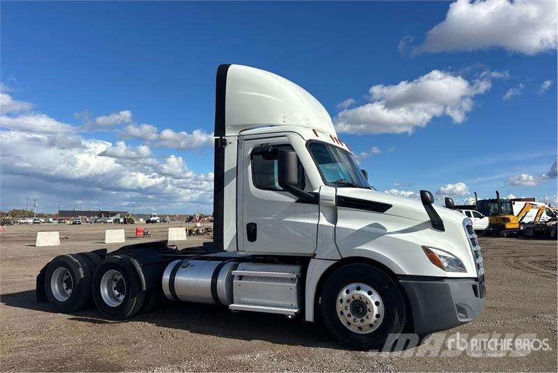 Freightliner Cascadia 126 Cabezas tractoras