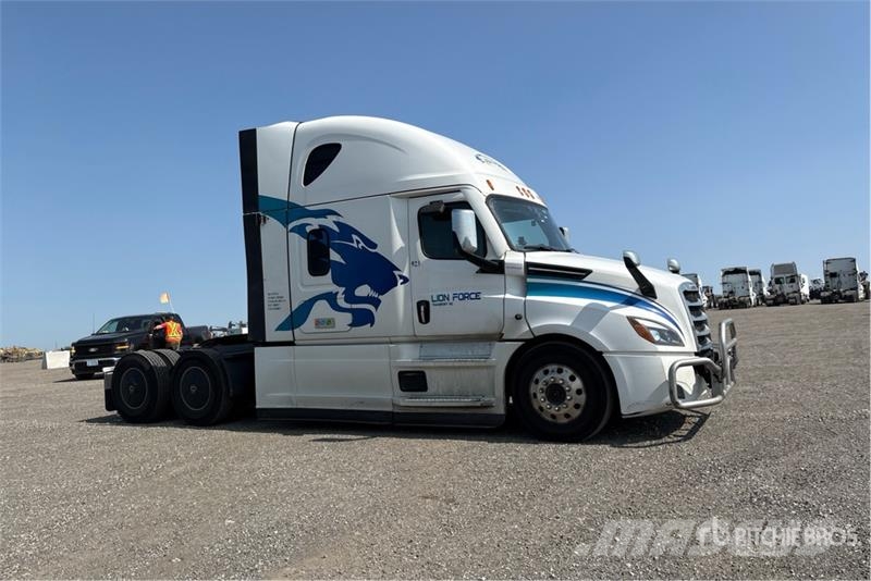 Freightliner Cascadia 126 Naudoti vilkikai