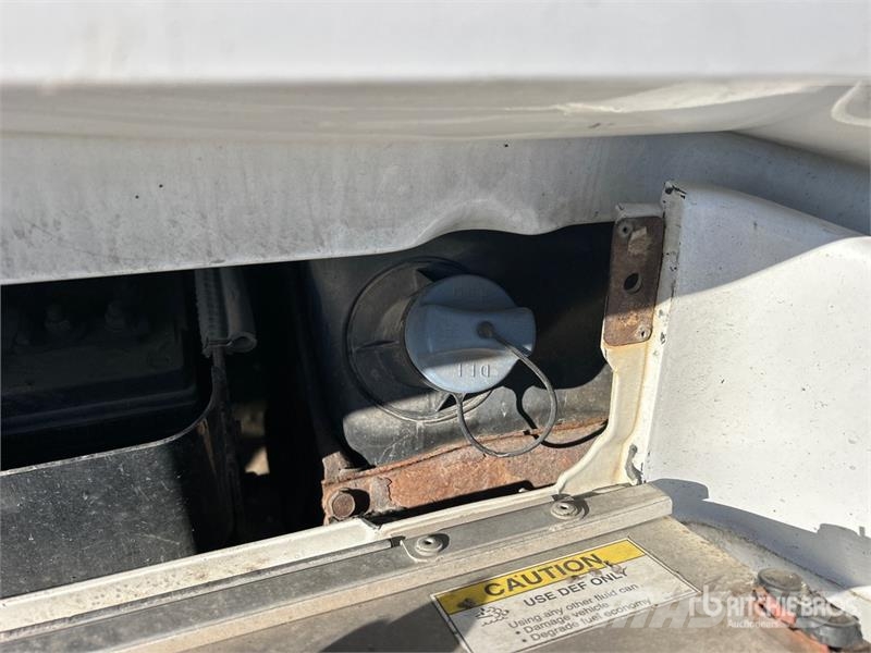 Freightliner Cascadia 125 6x4 T/A Sleeper Truck Tractor Truck Tractor Units
