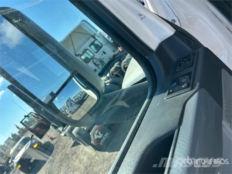 Freightliner Cascadia 126 Sattelzugmaschinen