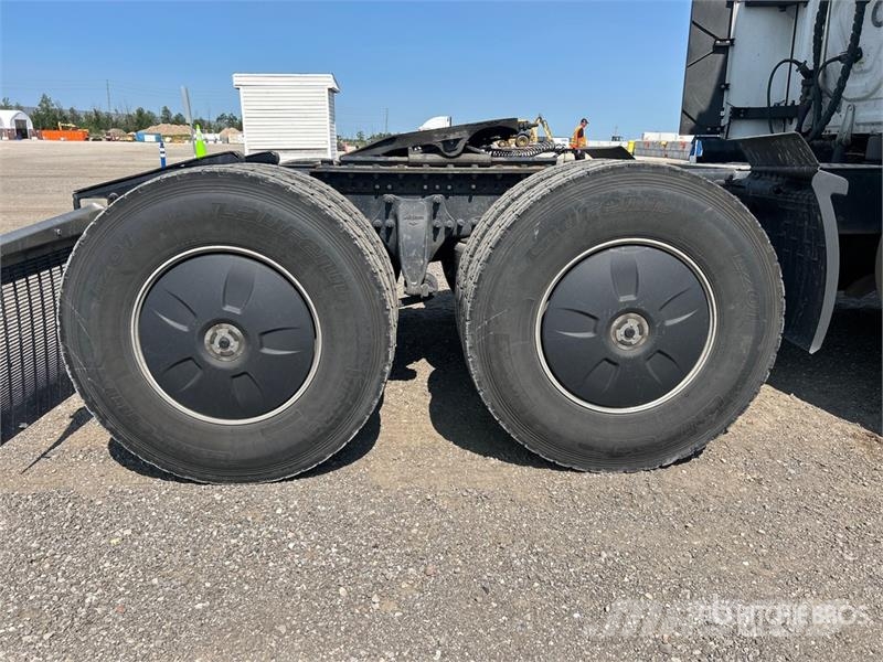 Freightliner Cascadia 126 Tractor Units