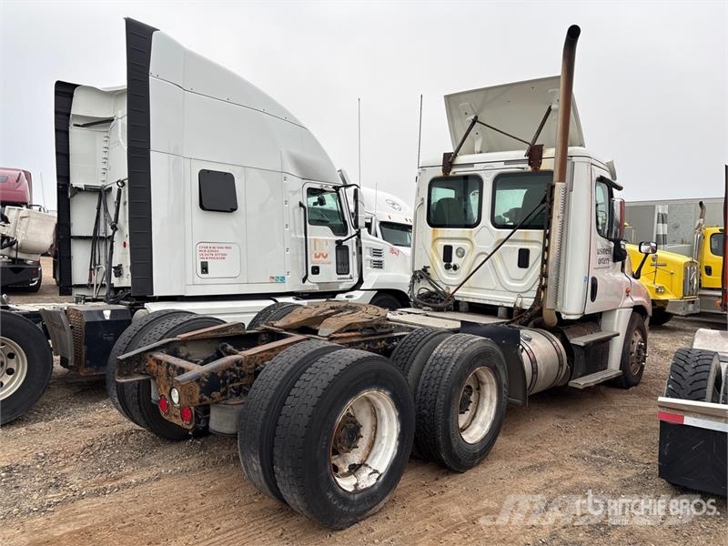 Freightliner Cascadia 125 Cabezas tractoras
