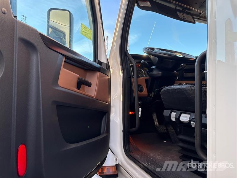 Freightliner Cascadia 126 Motrici e Trattori Stradali