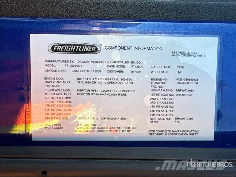 Freightliner Cascadia 126 Sadulveokid