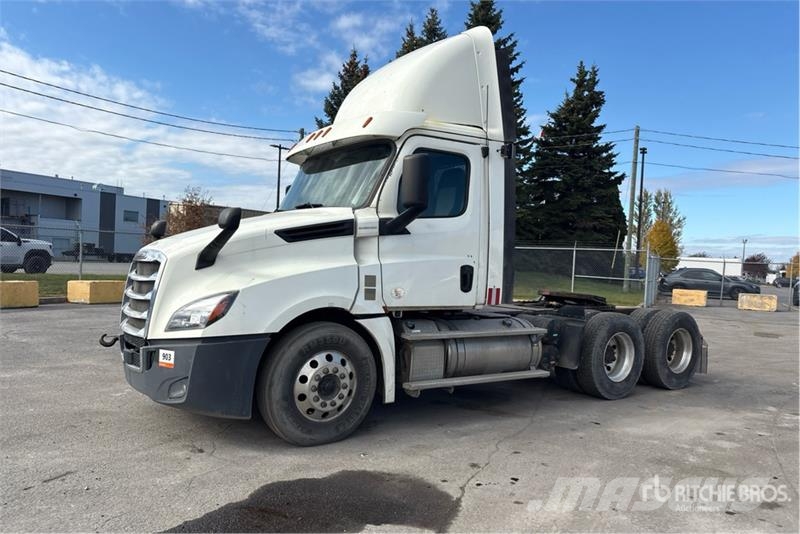Freightliner Cascadia 126 曳引機組件