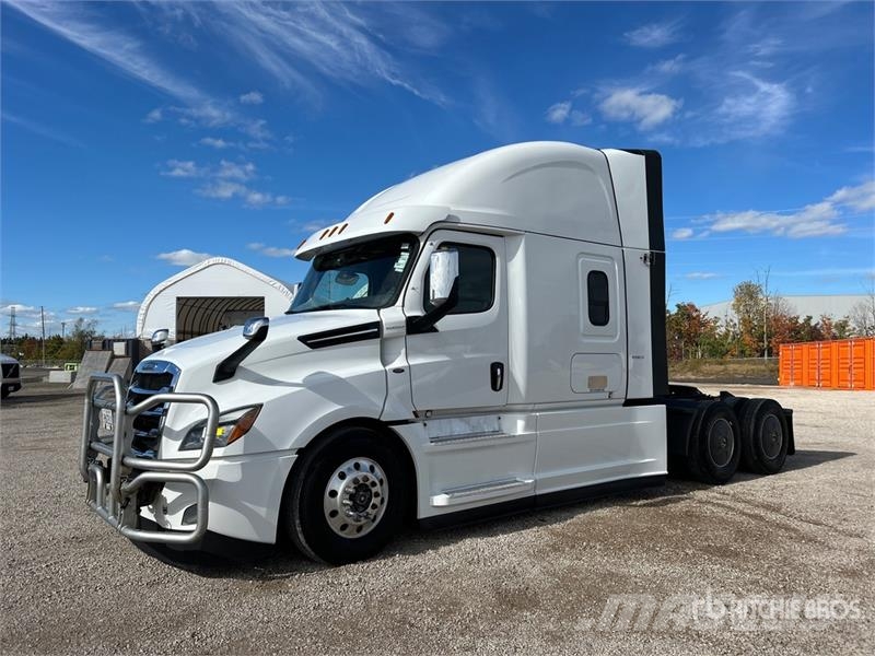 Freightliner Cascadia 126 وحدات الجر