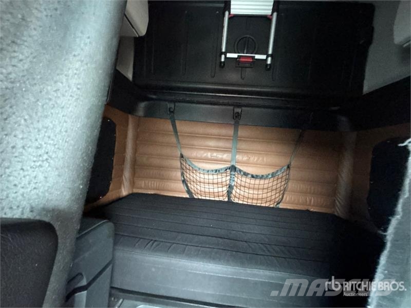 Freightliner Cascadia 126 Naudoti vilkikai