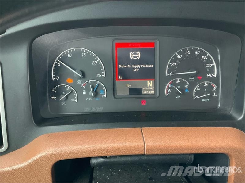 Freightliner Cascadia 126 6x4 T/A Sleeper Truck Tractor Motrici e Trattori Stradali