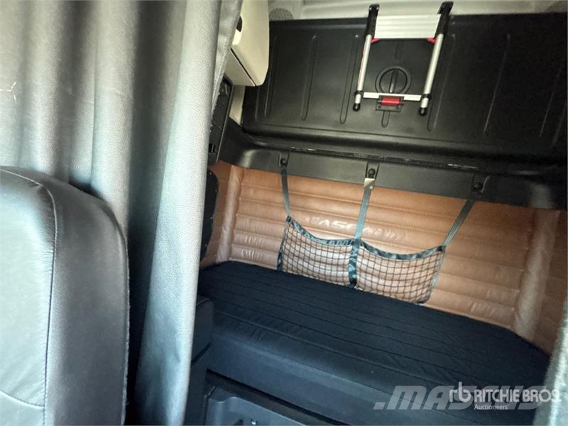Freightliner Cascadia 126 Naudoti vilkikai