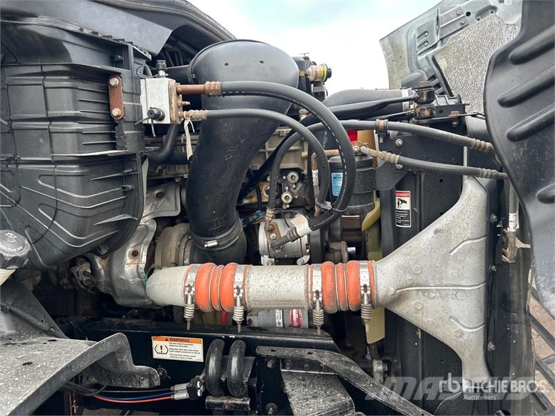 Freightliner Cascadia 113 Trekkers