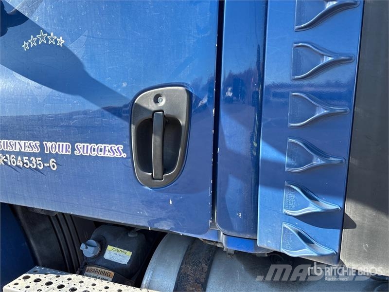 Freightliner Cascadia 113 Sattelzugmaschinen