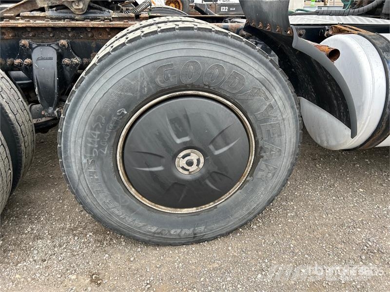 Freightliner Cascadia 125 Седельные тягачи