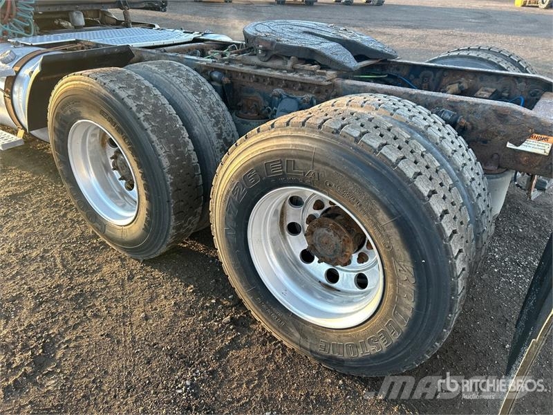 Freightliner Cascadia 125 Truck Tractor Units
