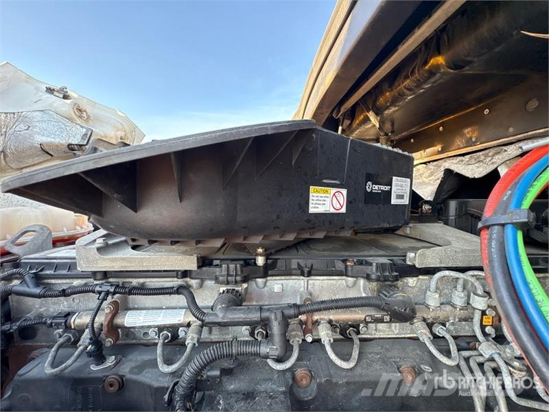 Freightliner Cascadia 126 Седельные тягачи