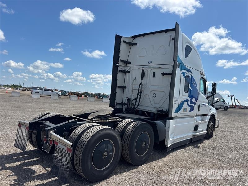 Freightliner Cascadia 126 Tractores (camiões)