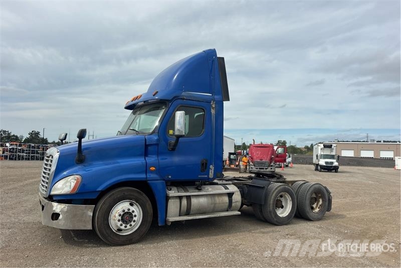 Freightliner Cascadia 125 Tegljači