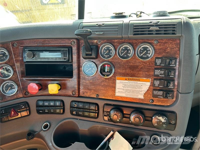 Freightliner Cascadia 113 Tegljači