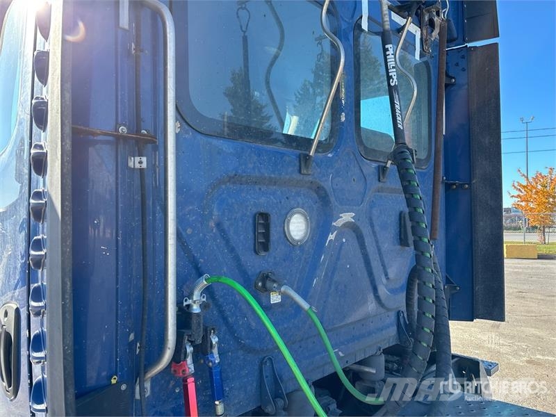 Freightliner Cascadia 113 Sattelzugmaschinen