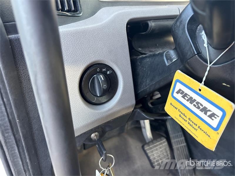 Freightliner Cascadia 126 Седельные тягачи