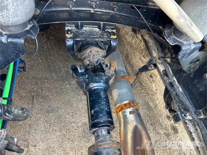 Freightliner Cascadia 126 6x4 T/A Sleeper Truck Tractor Тягачі