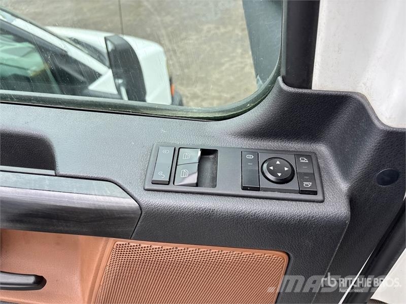 Freightliner Cascadia 126 Prime Movers