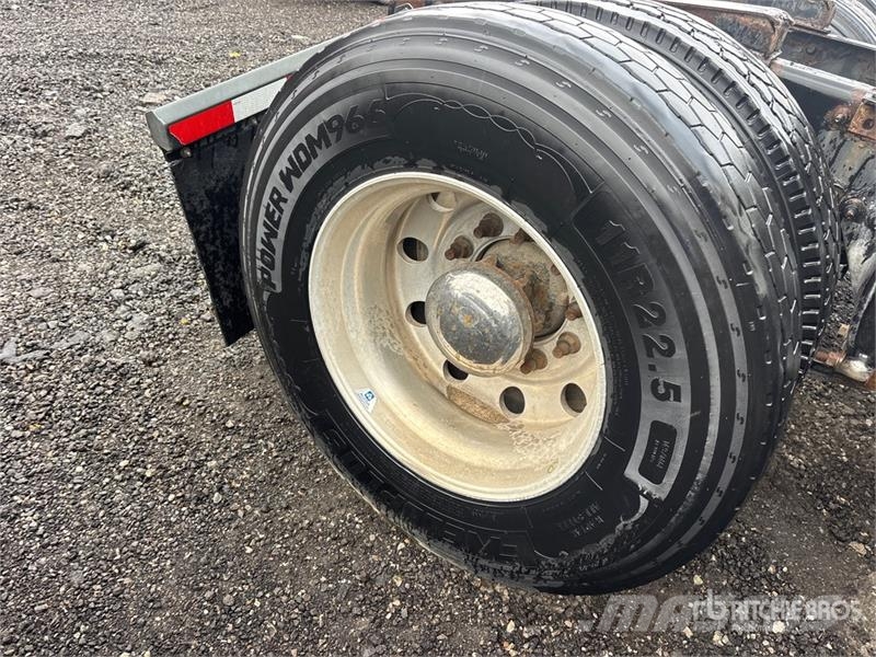 Freightliner Cascadia 125 曳引機組件