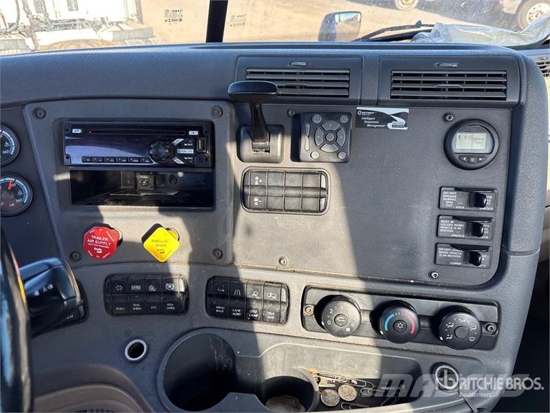 Freightliner Cascadia 113 Sattelzugmaschinen