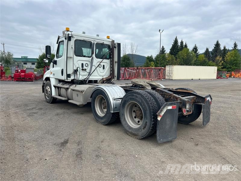 Freightliner Cascadia 125 Тягачі