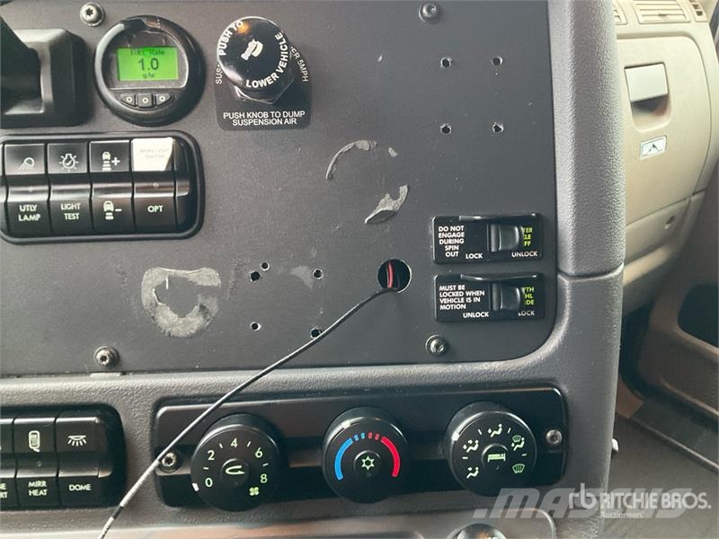 Freightliner Cascadia 113 Sattelzugmaschinen