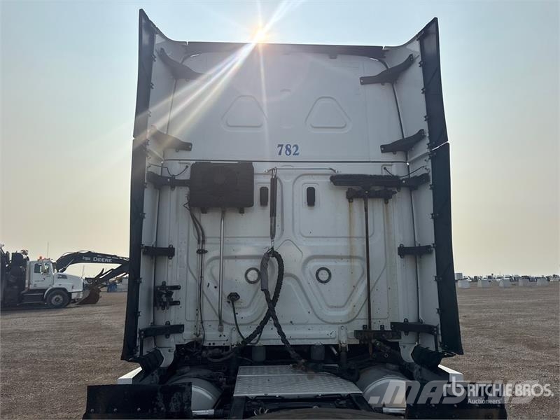 Freightliner Cascadia 126 Tractores (camiões)
