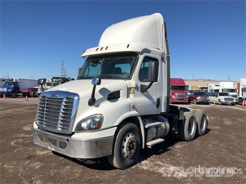 Freightliner Cascadia 113 Tracteur routier