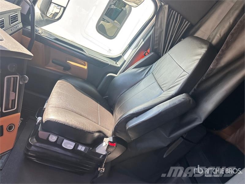 Freightliner Cascadia 126 Trekkers