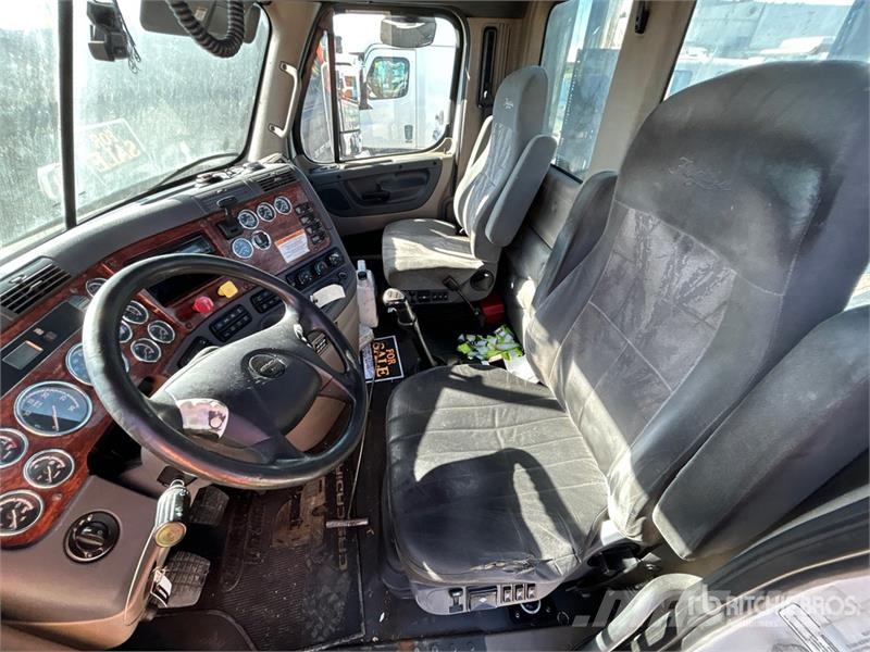 Freightliner Cascadia 113 Tegljači